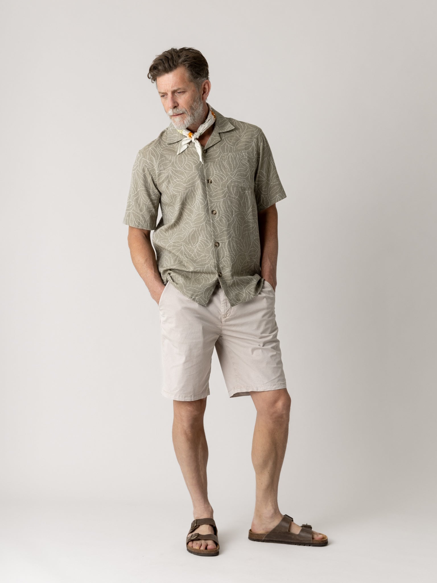 Modelshot / Chateau Gray / Detail